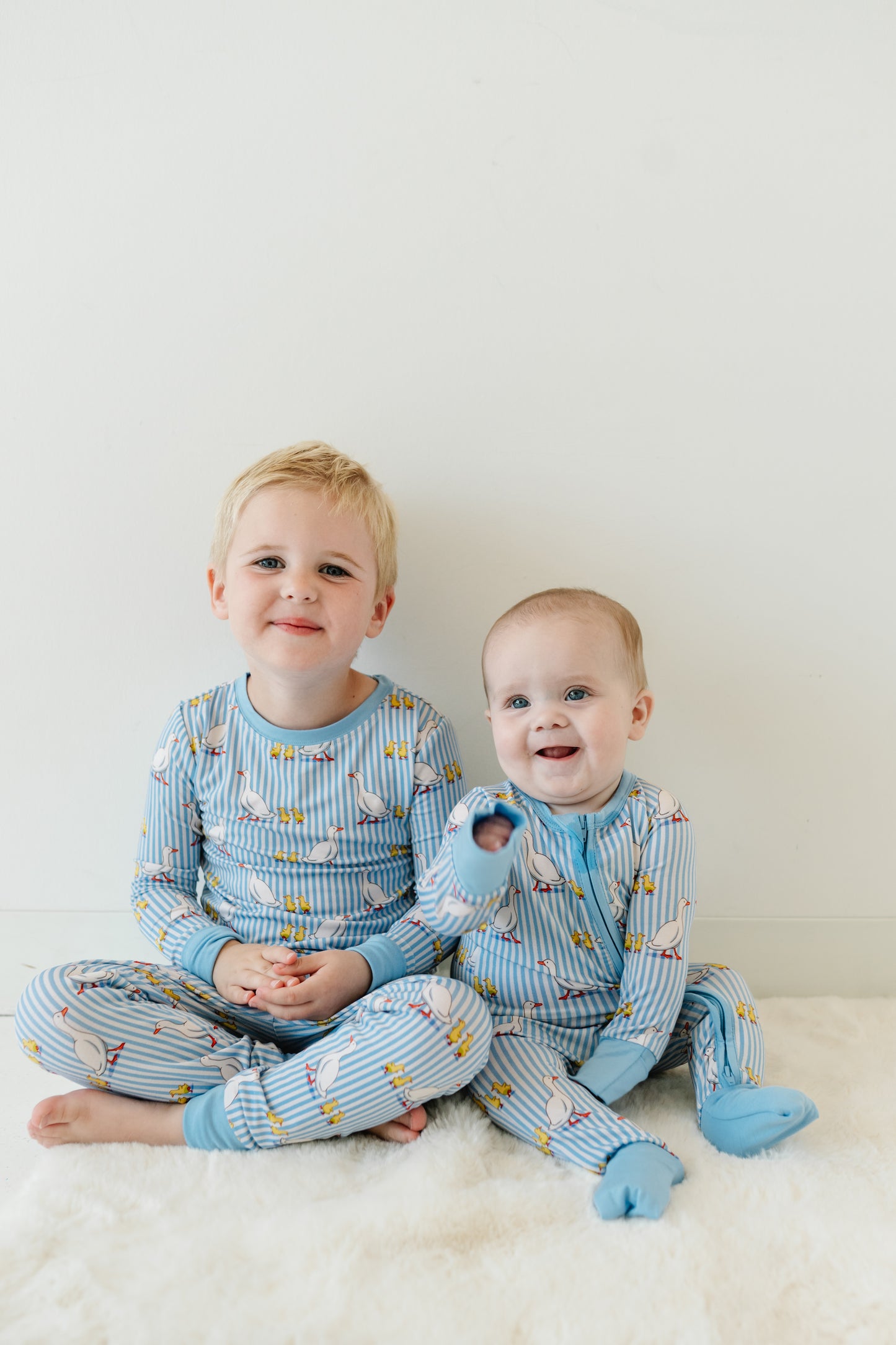 Duckies - Two Piece Set
