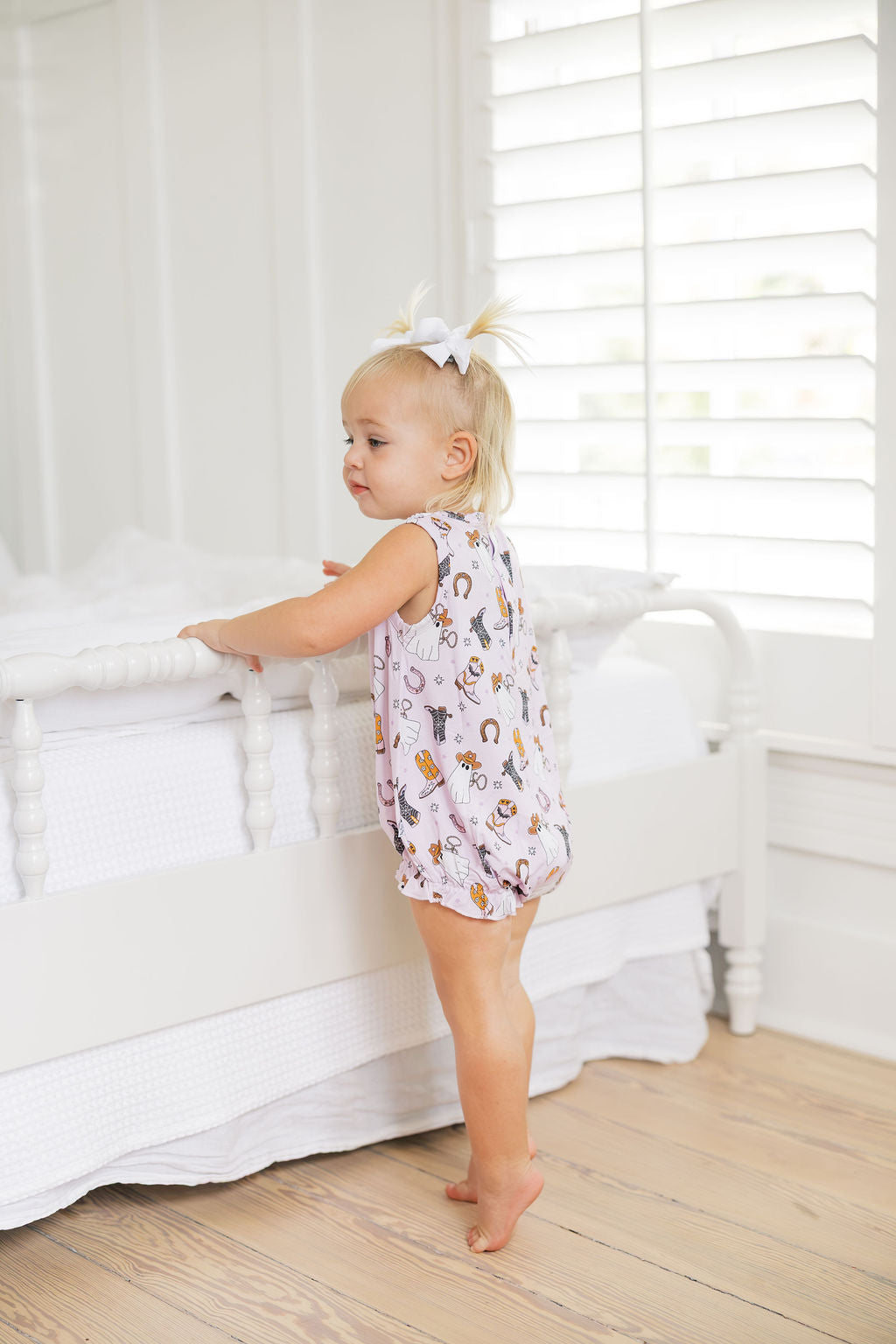 Boots & Bows- Collared Bubble